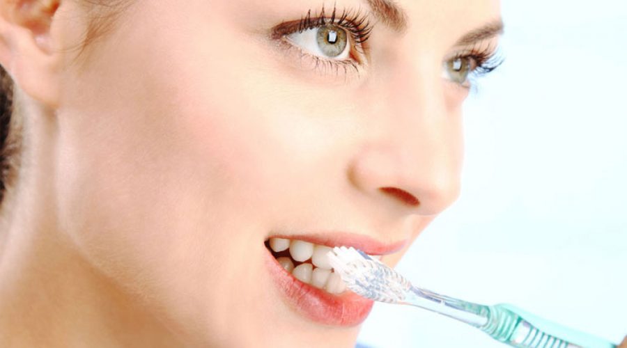 Як правильно чистити зуби?