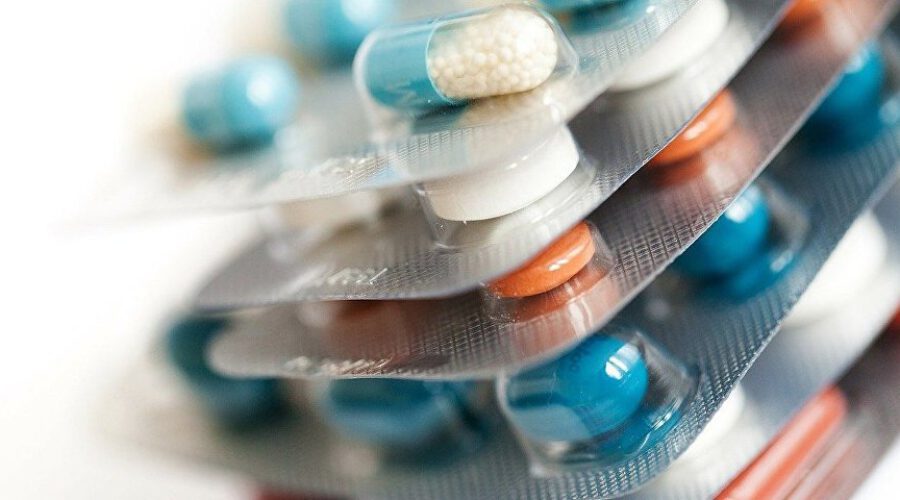 Как сэкономить на лекарствах, приобретая качественные препараты?