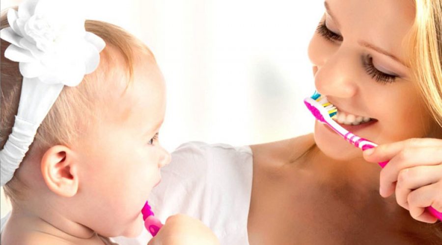 Як вибрати дитячу зубну щітку?