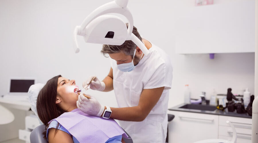 Лечение корневых каналов зуба: что это значит и как проводится?