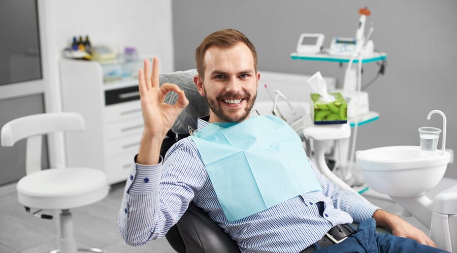 Як професійна чистка впливає на стан зубів та ясен