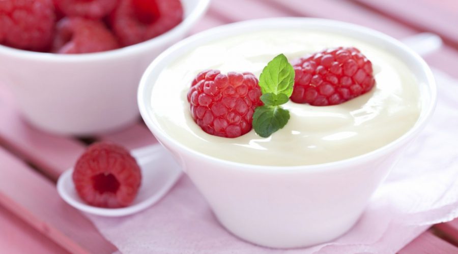 Люди, любящие йогурт, менее подвержены болезням пародонта