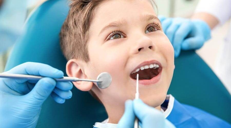 Дитяча стоматологія у Львові – допоможе позбутися карієсу у дітей